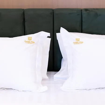 Golden Nina Hotel
